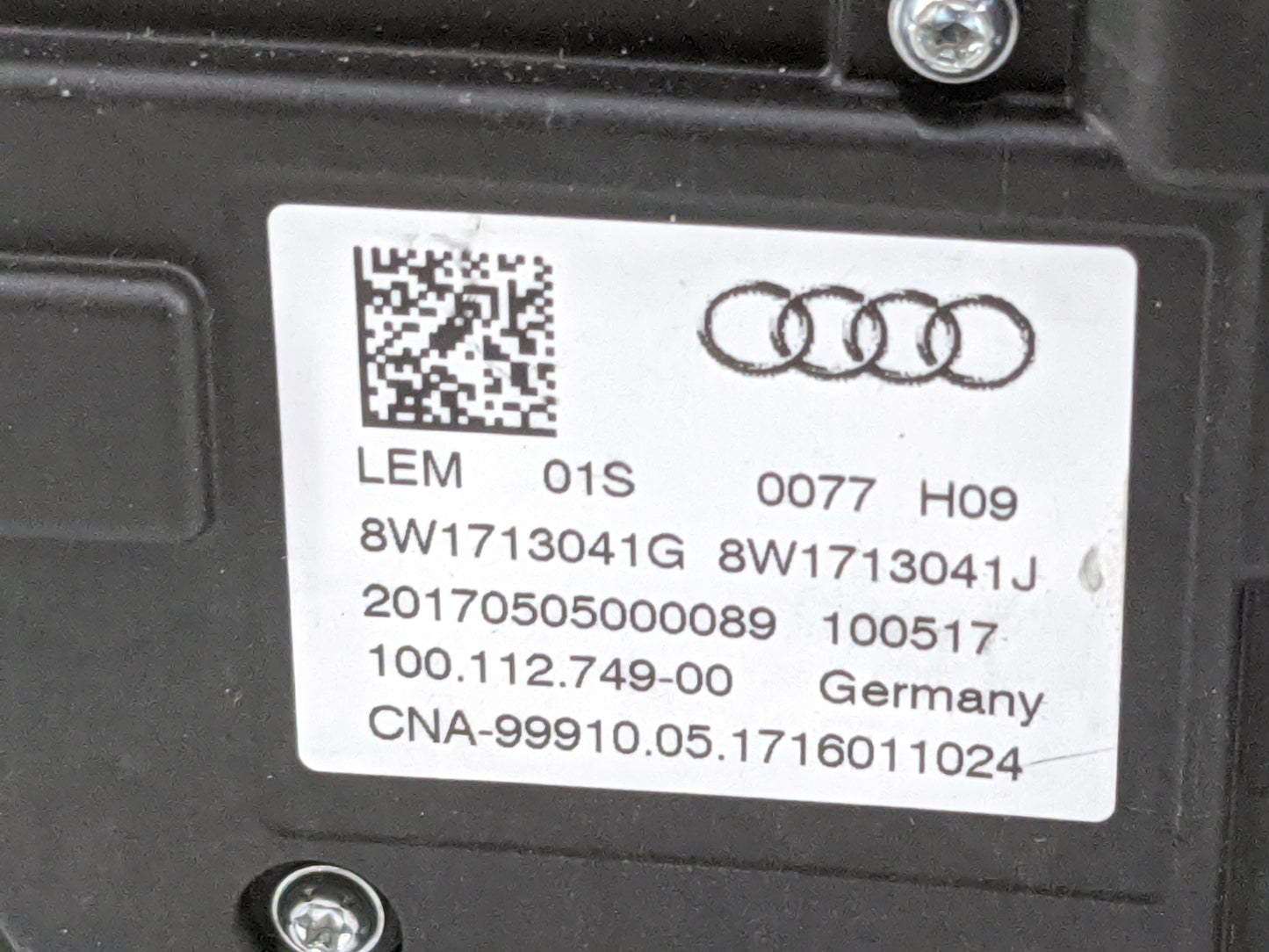 2017 Audi A4 Floor Console Assembly Shifter 1478543 - Oemusedautoparts1.com