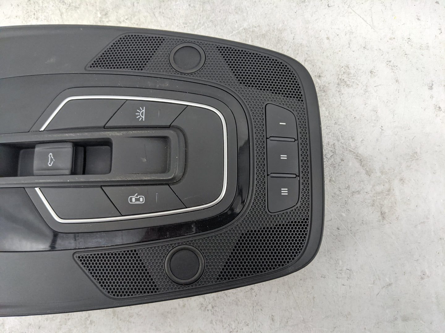 2017-2018 Audi A4 Overhead Roof Console Black - Oemusedautoparts1.com