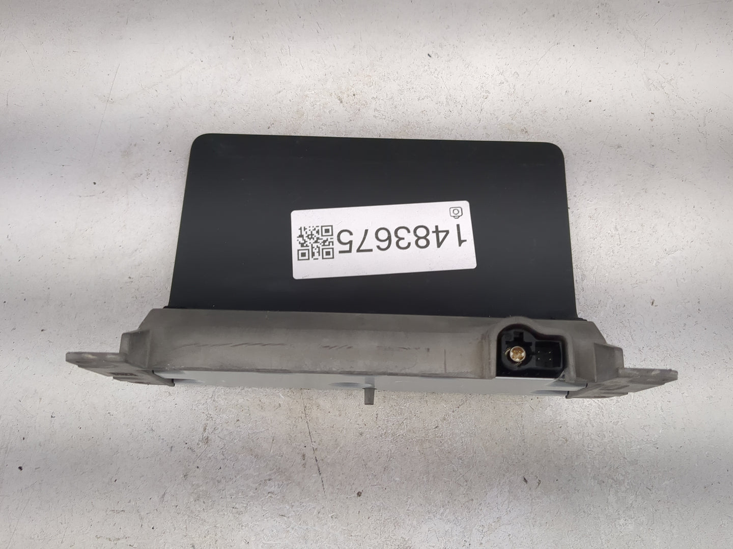 2017-2019 Audi A4 Information Display Screen 1483675 - Oemusedautoparts1.com