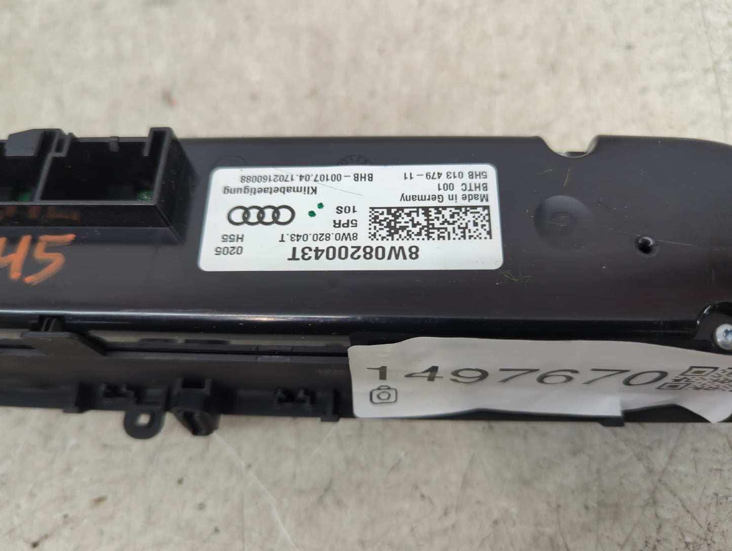 2017-2019 Audi A4 Climate Control Module Temperature AC/Heater Replacement P/N:8W0820043T 5HB01347911 Fits OEM Used Auto Par