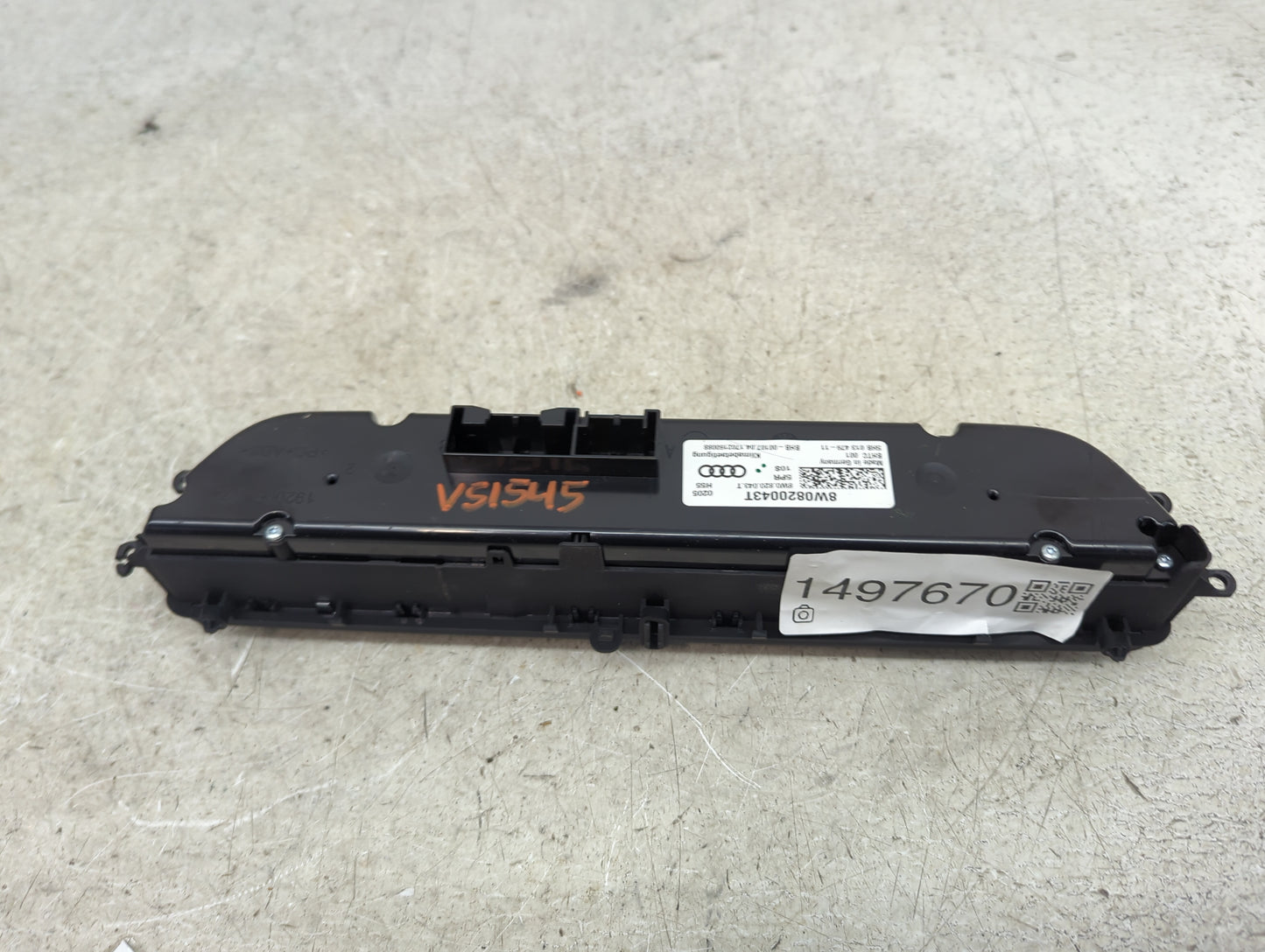 2017-2019 Audi A4 Climate Control Module Temperature AC/Heater Replacement P/N:8W0820043T 5HB01347911 Fits OEM Used Auto Par