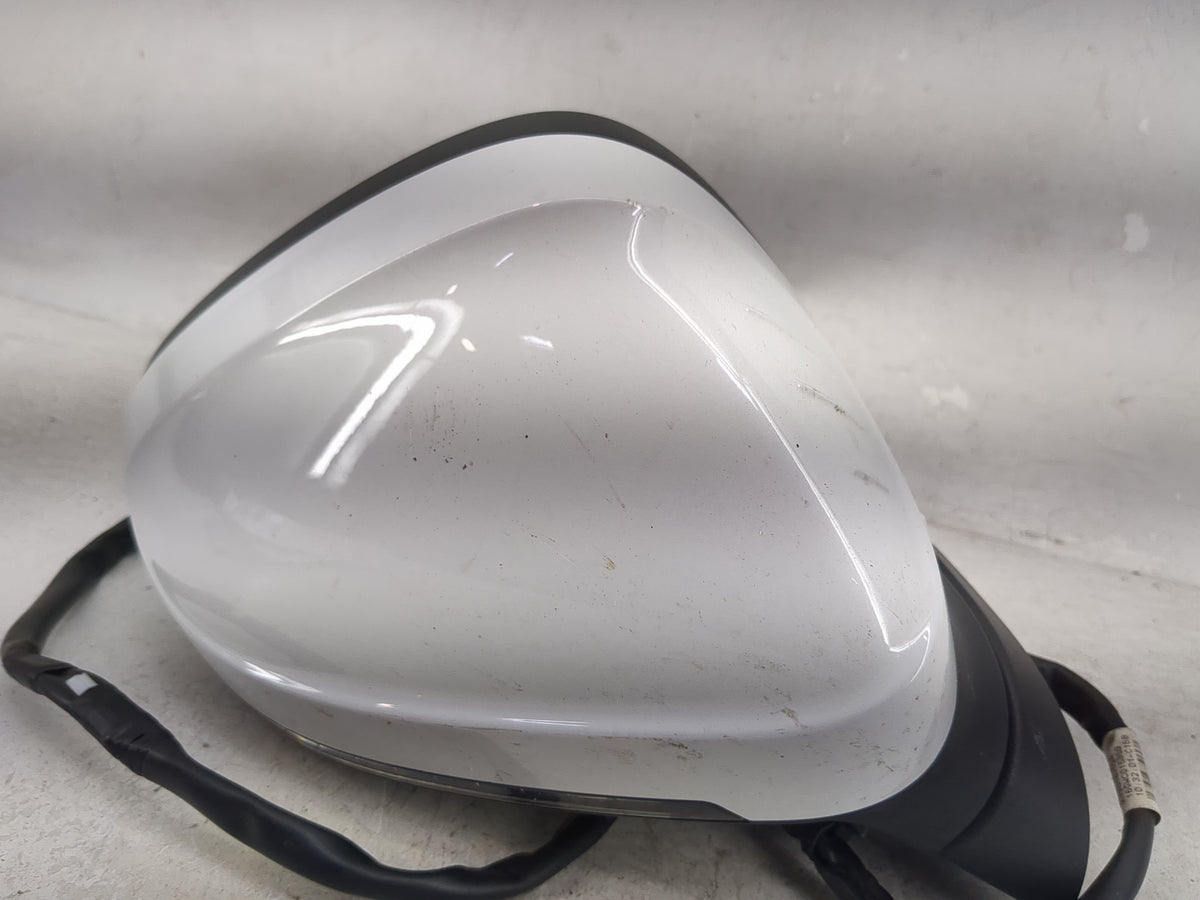 2017-2019 Audi A4 Passenger Side View Mirror - Right Door Mirror OEM Used - Oemusedautoparts1.com