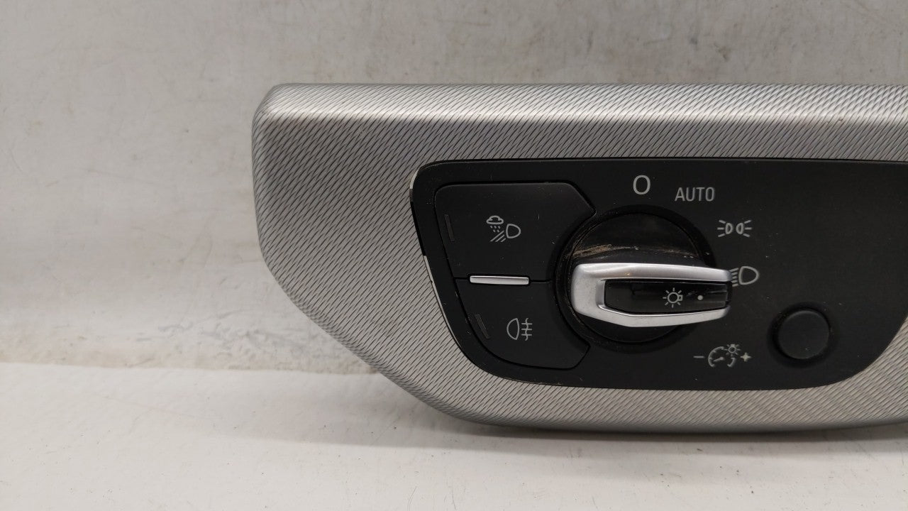 2017 Audi A4 Headlight Head Light Switch Lamp Control - Oemusedautoparts1.com