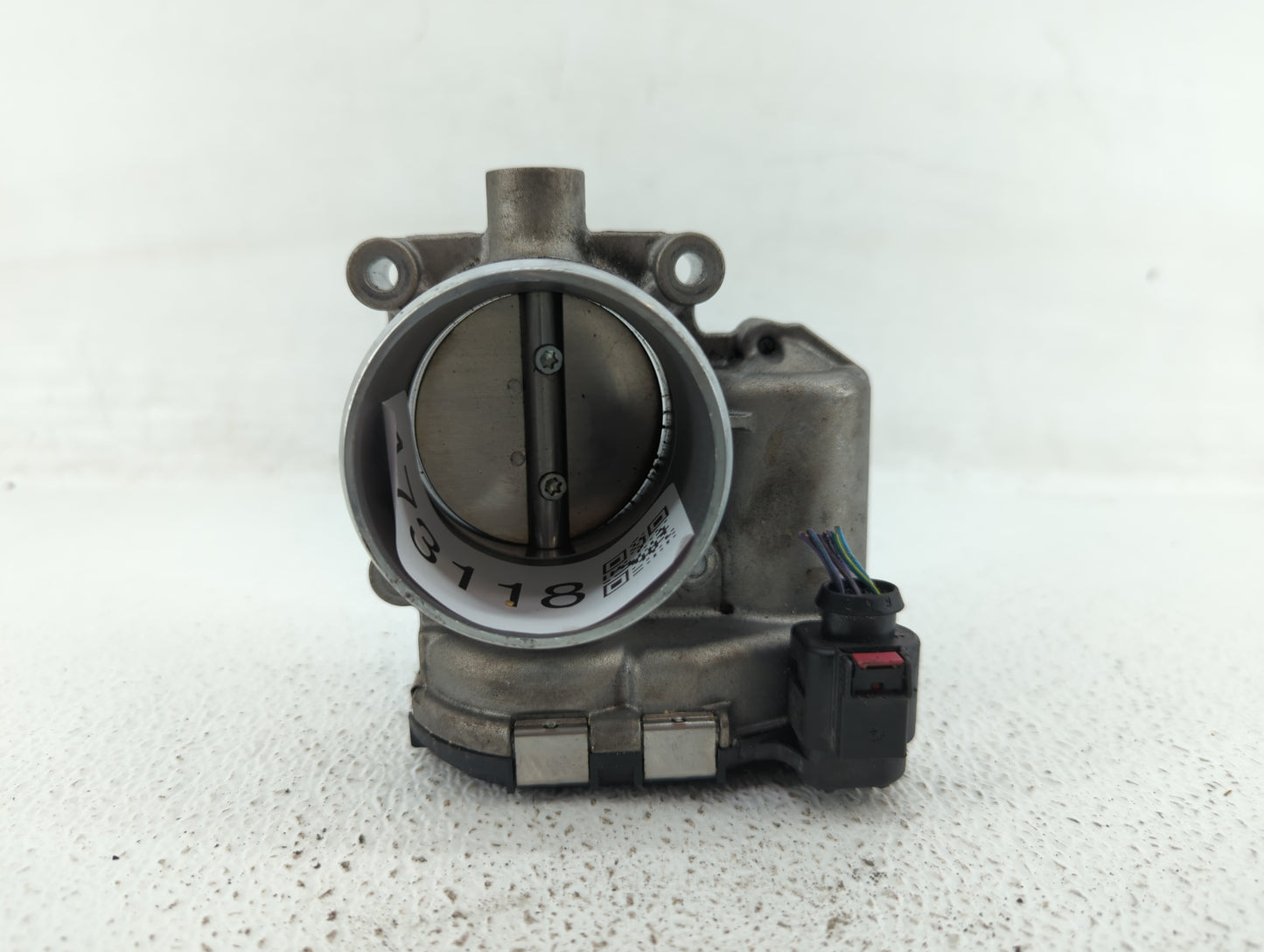 2017 Audi A4 Throttle Body P/N:06K 133 062 M Fits OEM Used Auto Parts - Oemusedautoparts1.com