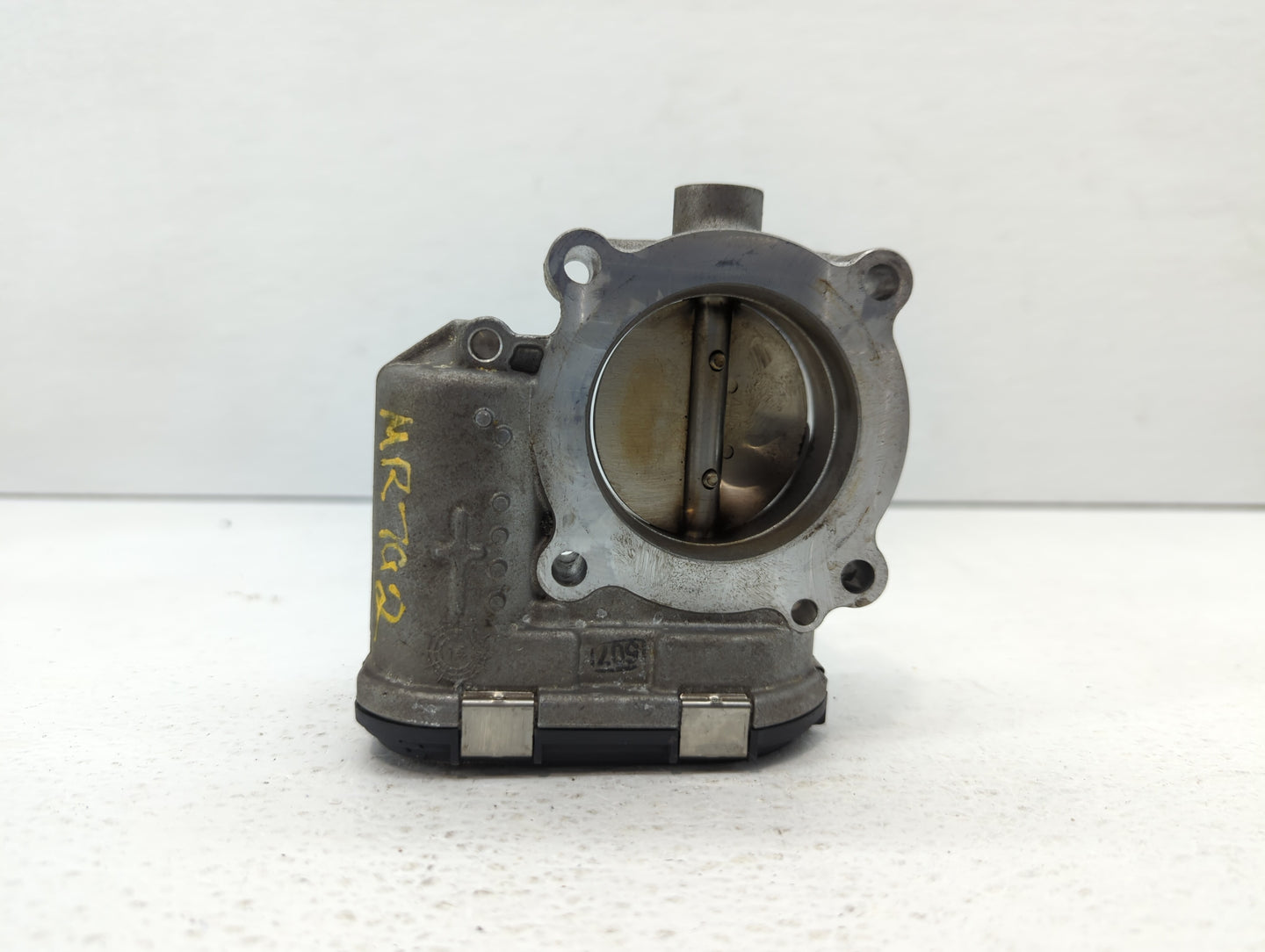 2017-2020 Audi A4 Throttle Body P/N:06K 133 062 AK 06K 133 062 M, 06K 133 062 J Fits Fits 2017 2018 2019 2020 2021 2022 OEM 