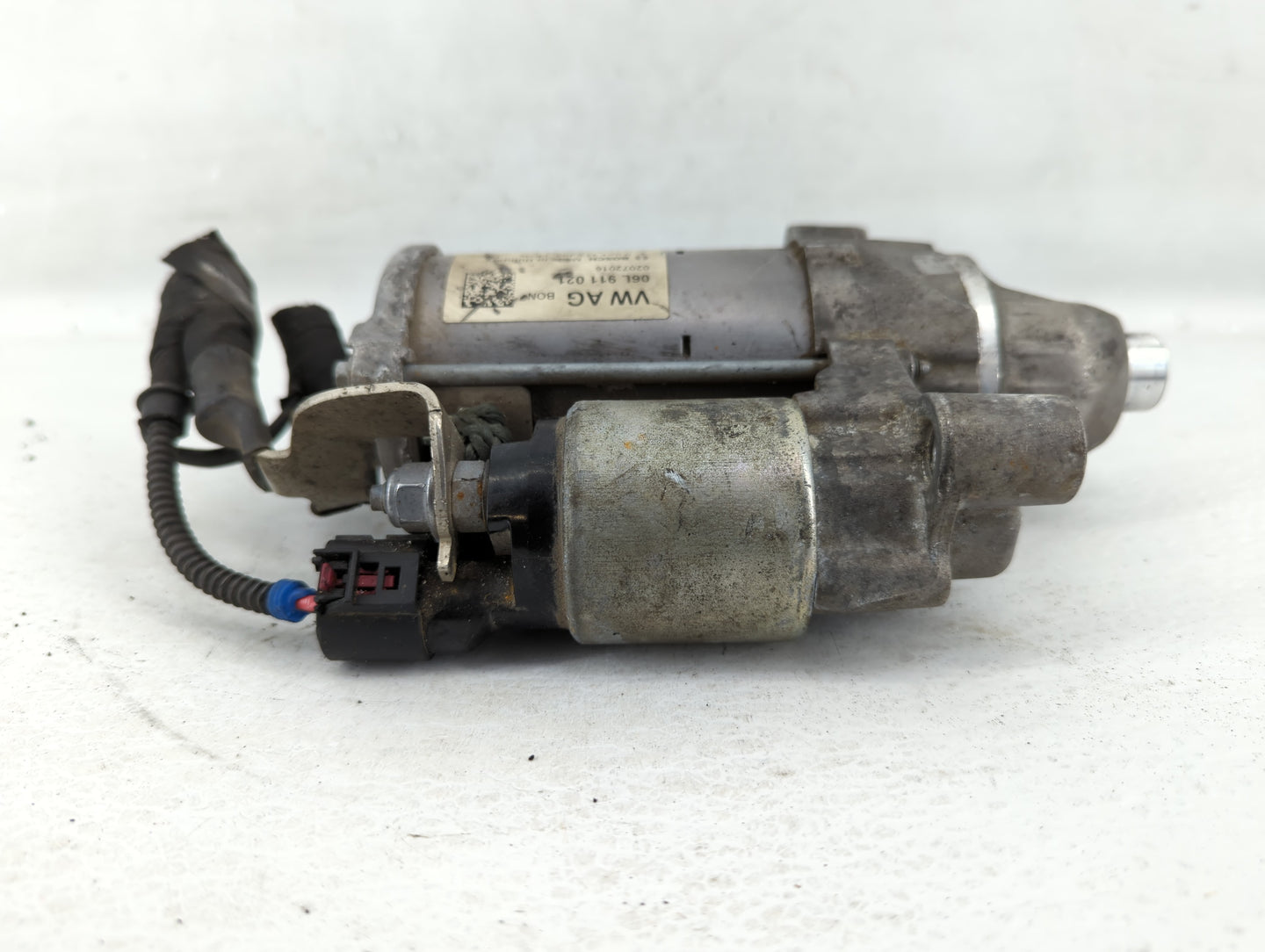 2017-2020 Audi A4 Car Starter Motor Solenoid OEM P/N:06E 911 021 Fits Fits 2017 2018 2019 2020 OEM Used Auto Parts - Oemused