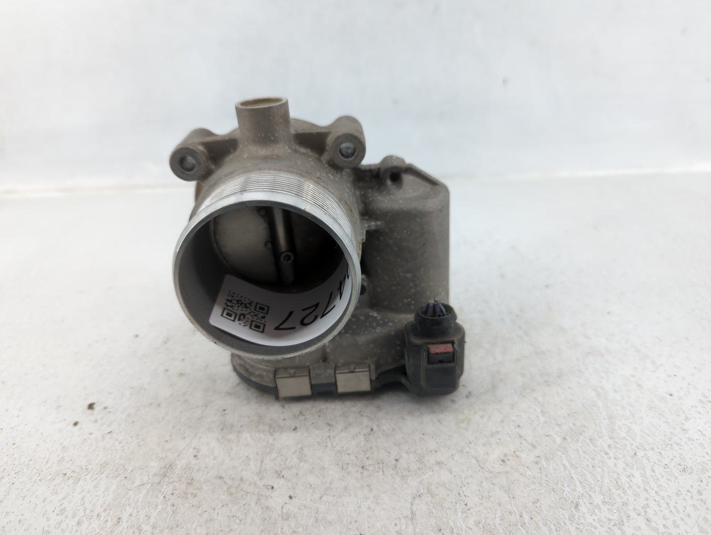 2017-2020 Audi A4 Throttle Body P/N:06K 133 062 J Fits Fits 2017 2018 2019 2020 2021 2022 OEM Used Auto Parts - Oemusedautop