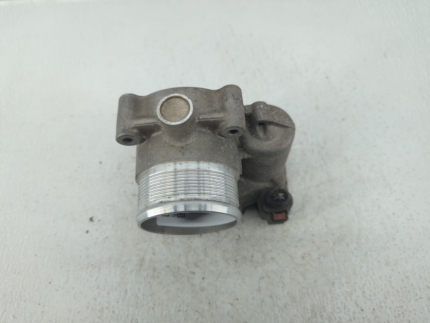 2017-2020 Audi A4 Throttle Body P/N:06K 133 062 J Fits Fits 2017 2018 2019 2020 2021 2022 OEM Used Auto Parts - Oemusedautop