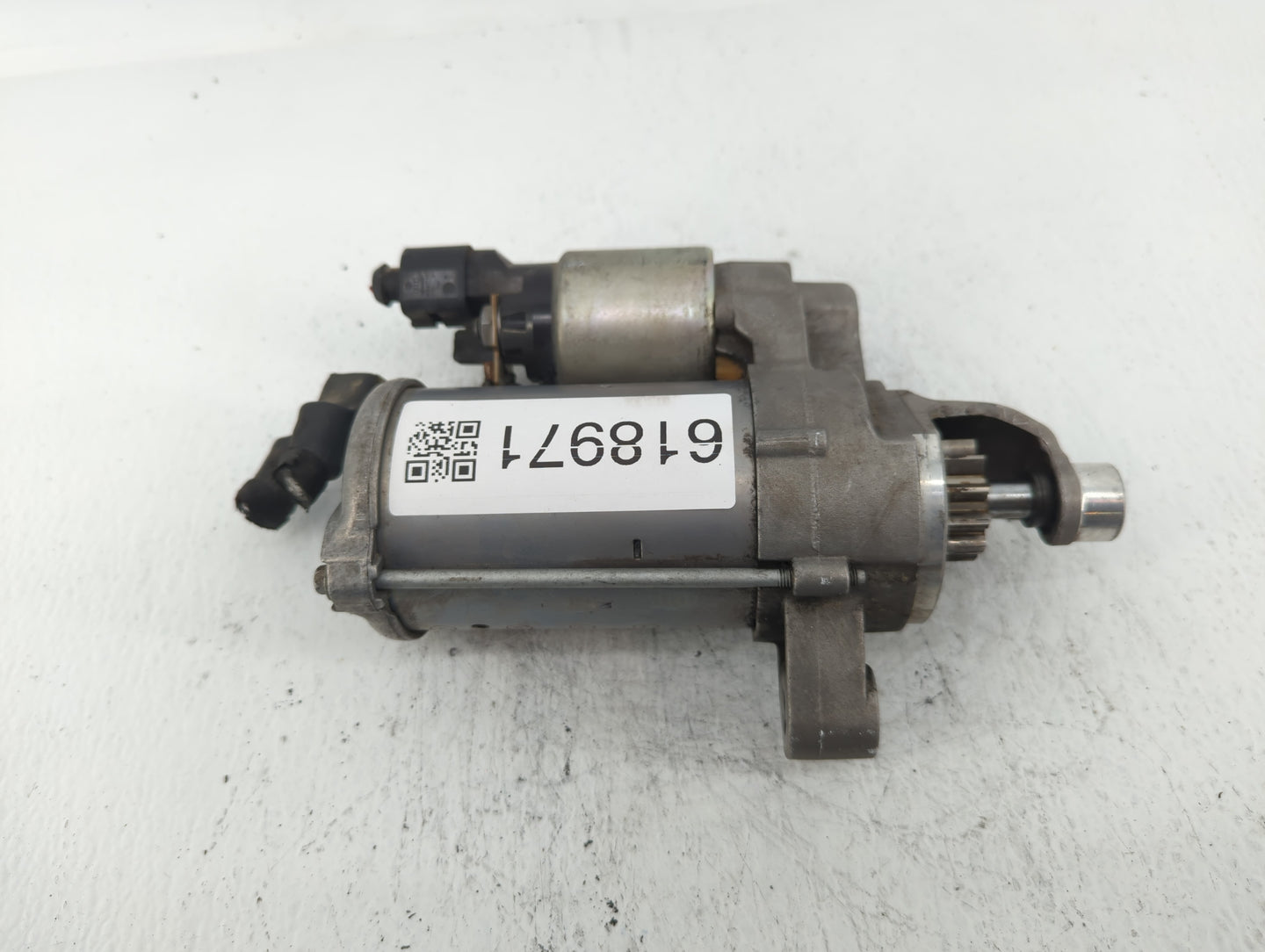 2017-2020 Audi A4 Car Starter Motor Solenoid OEM P/N:06L 911 021 Fits Fits 2017 2018 2019 2020 OEM Used Auto Parts - Oemused