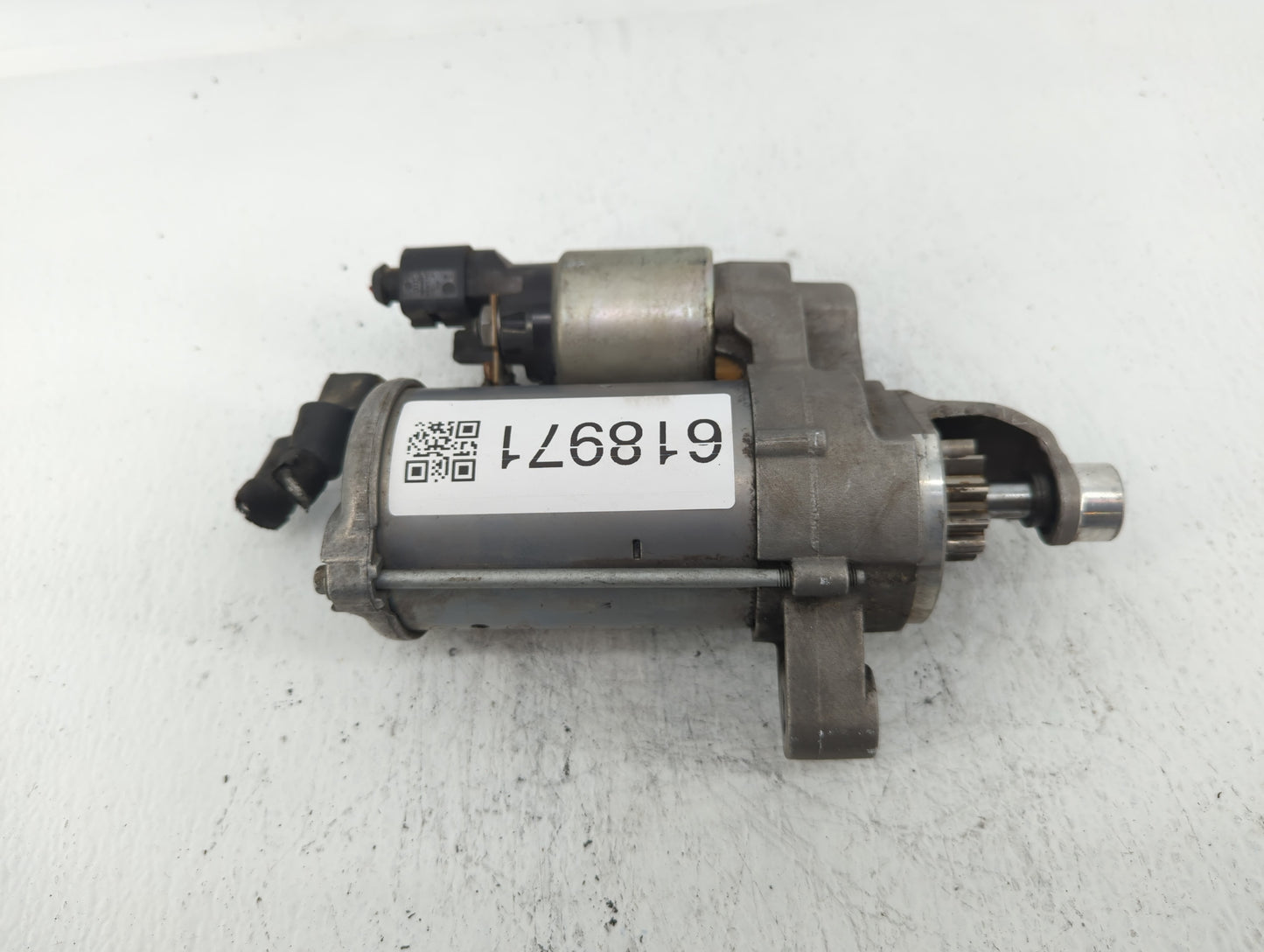 2017-2020 Audi A4 Car Starter Motor Solenoid OEM P/N:06L 911 021 Fits Fits 2017 2018 2019 2020 OEM Used Auto Parts - Oemused