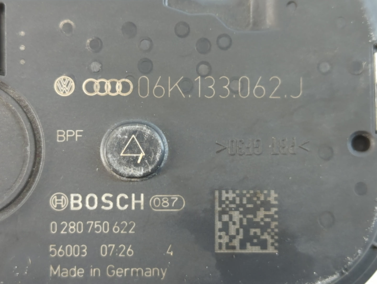 2017-2020 Audi A4 Throttle Body P/N:0 280 750 622 06K 133 062 J Fits Fits 2017 2018 2019 2020 2021 2022 OEM Used Auto Parts 