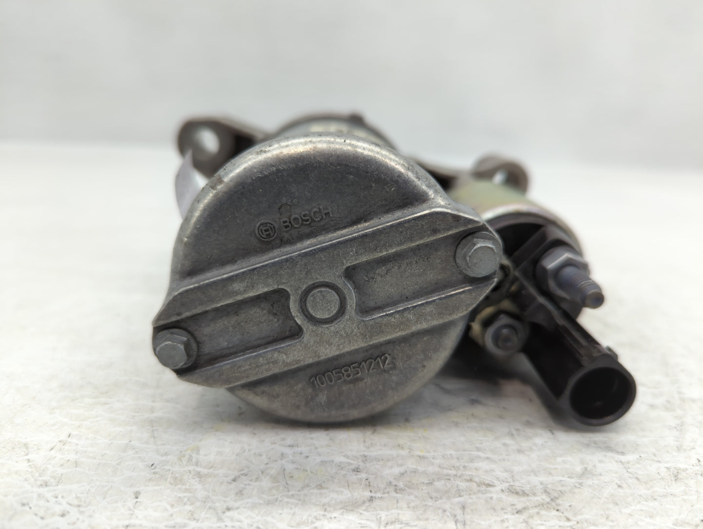 2018 Audi A5 Car Starter Motor Solenoid OEM P/N:0 001 172 402 06L 911 021 Fits Fits 2017 2019 2020 OEM Used Auto Parts - Oem
