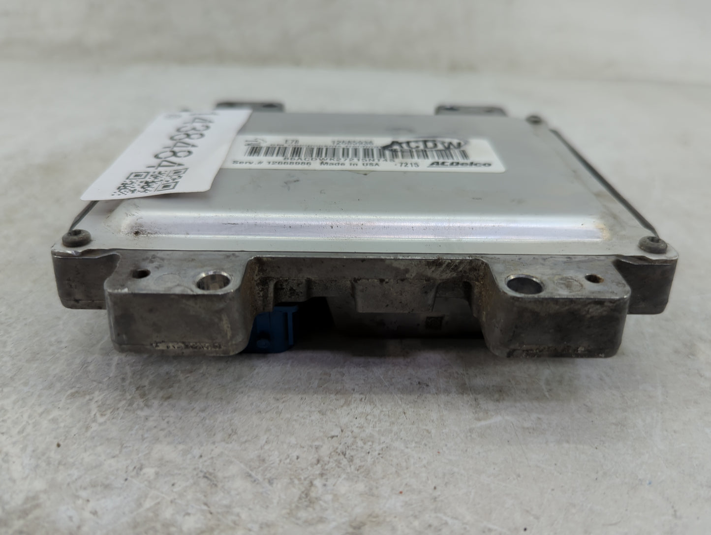 2016 Audi A6 PCM Engine Control Computer ECU ECM PCU OEM P/N:4G2 907 551 C 4G2 907 551 A Fits OEM Used Auto Parts - Oemuseda