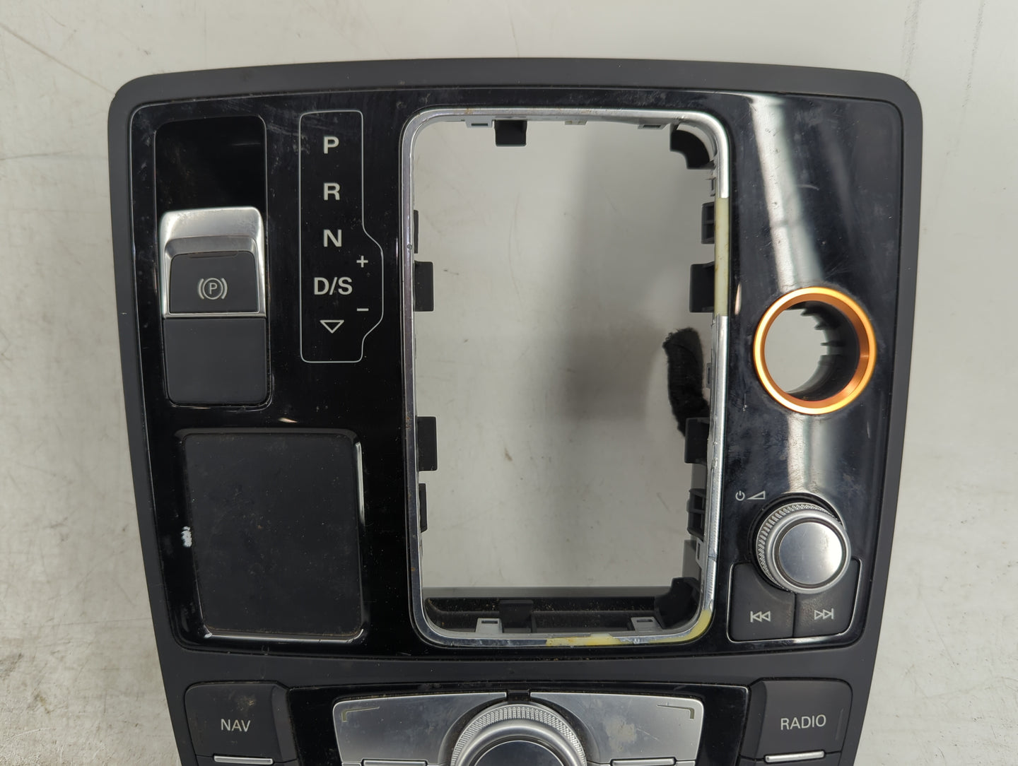 2016-2018 Audi A6 Radio AM FM Cd Player Receiver Replacement Fits Fits 2016 2017 2018 OEM Used Auto Parts - Oemusedautoparts