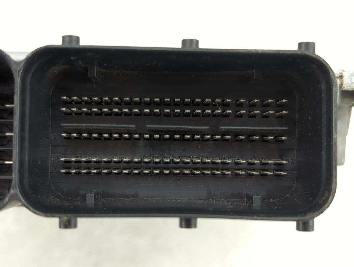 2017-2018 Audi A6 PCM Engine Control Computer ECU ECM PCU OEM P/N:4G2 907 551 C Fits Fits 2017 2018 OEM Used Auto Parts - Oe