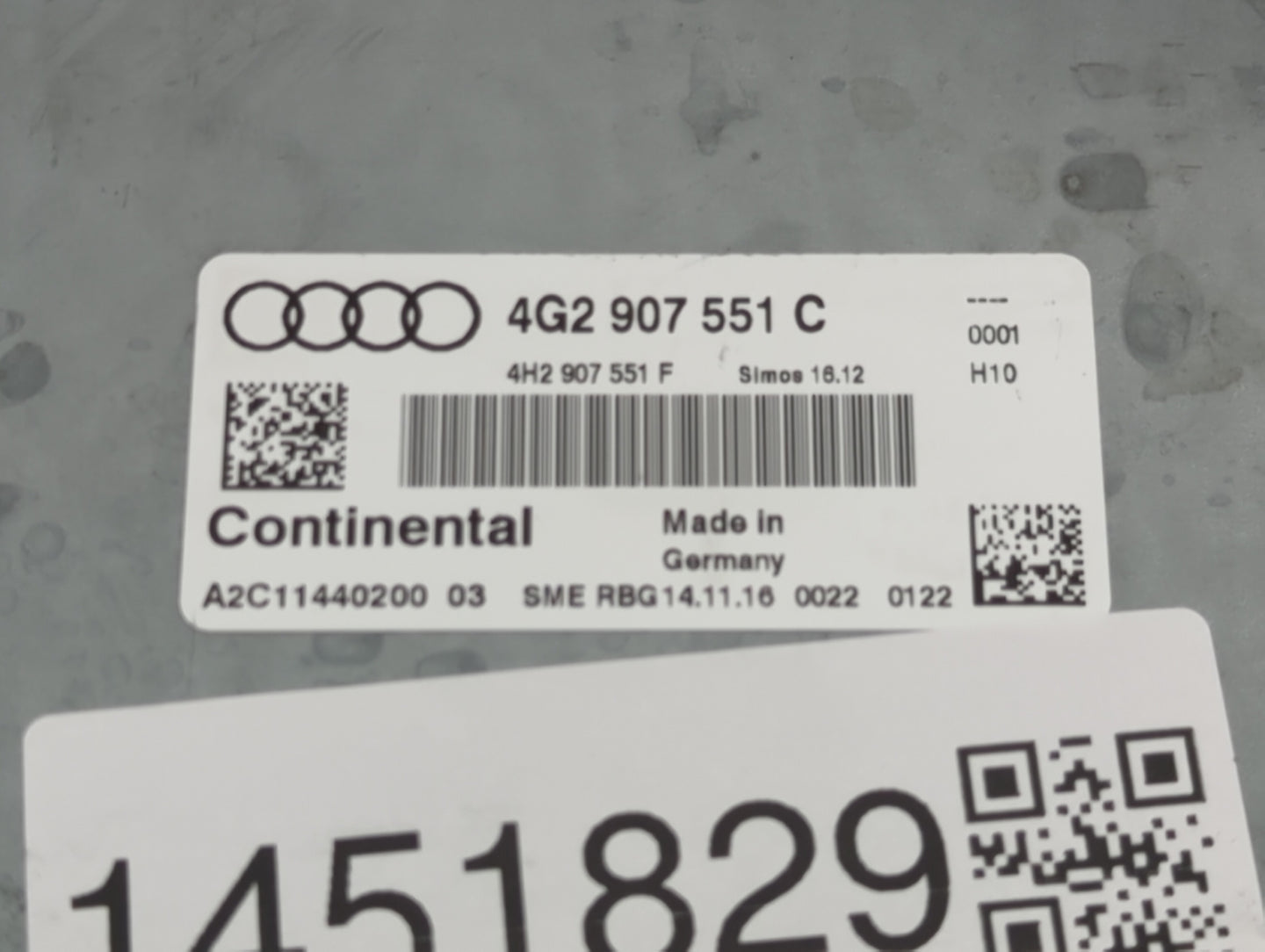 2017-2018 Audi A6 PCM Engine Control Computer ECU ECM PCU OEM P/N:4G2 907 551 C Fits Fits 2017 2018 OEM Used Auto Parts - Oe