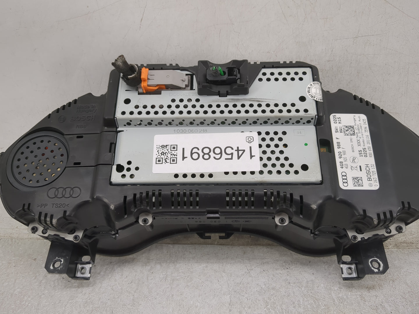 2016-2017 Audi A6 Instrument Cluster Speedometer Gauges P/N:0 263 725 132 4G8 920 988 F Miles: Fits Fits 2016 2017 OEM Used 