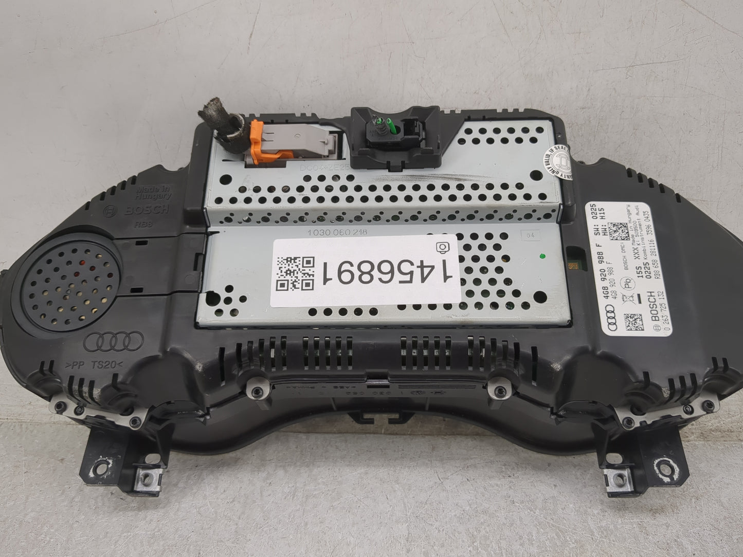 2016-2017 Audi A6 Instrument Cluster Speedometer Gauges P/N:0 263 725 132 4G8 920 988 F Miles: Fits Fits 2016 2017 OEM Used 