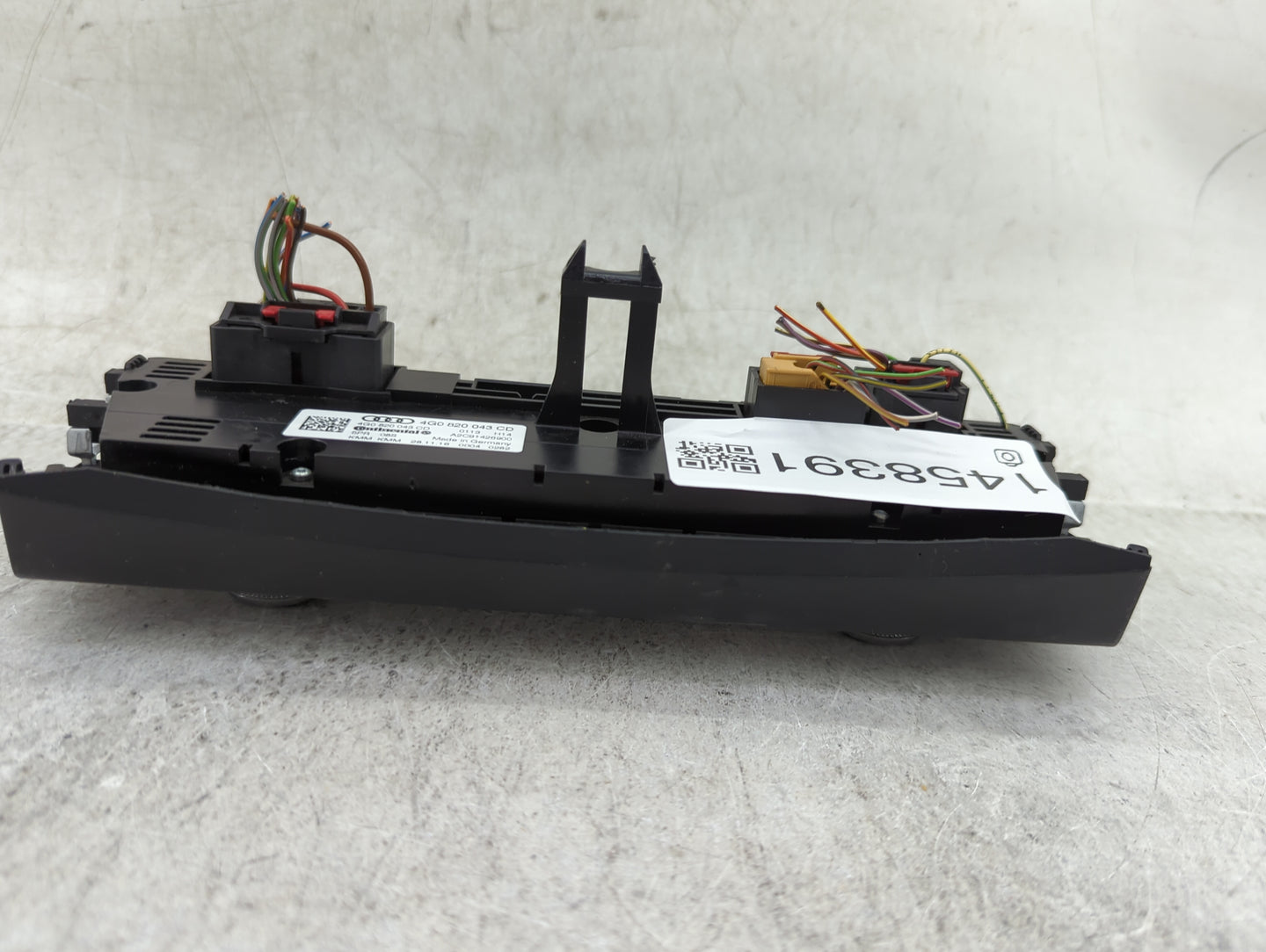 2016-2018 Audi A6 Climate Control Module Temperature AC/Heater Replacement P/N:4G0 820 043 CD Fits Fits 2016 2017 2018 OEM U