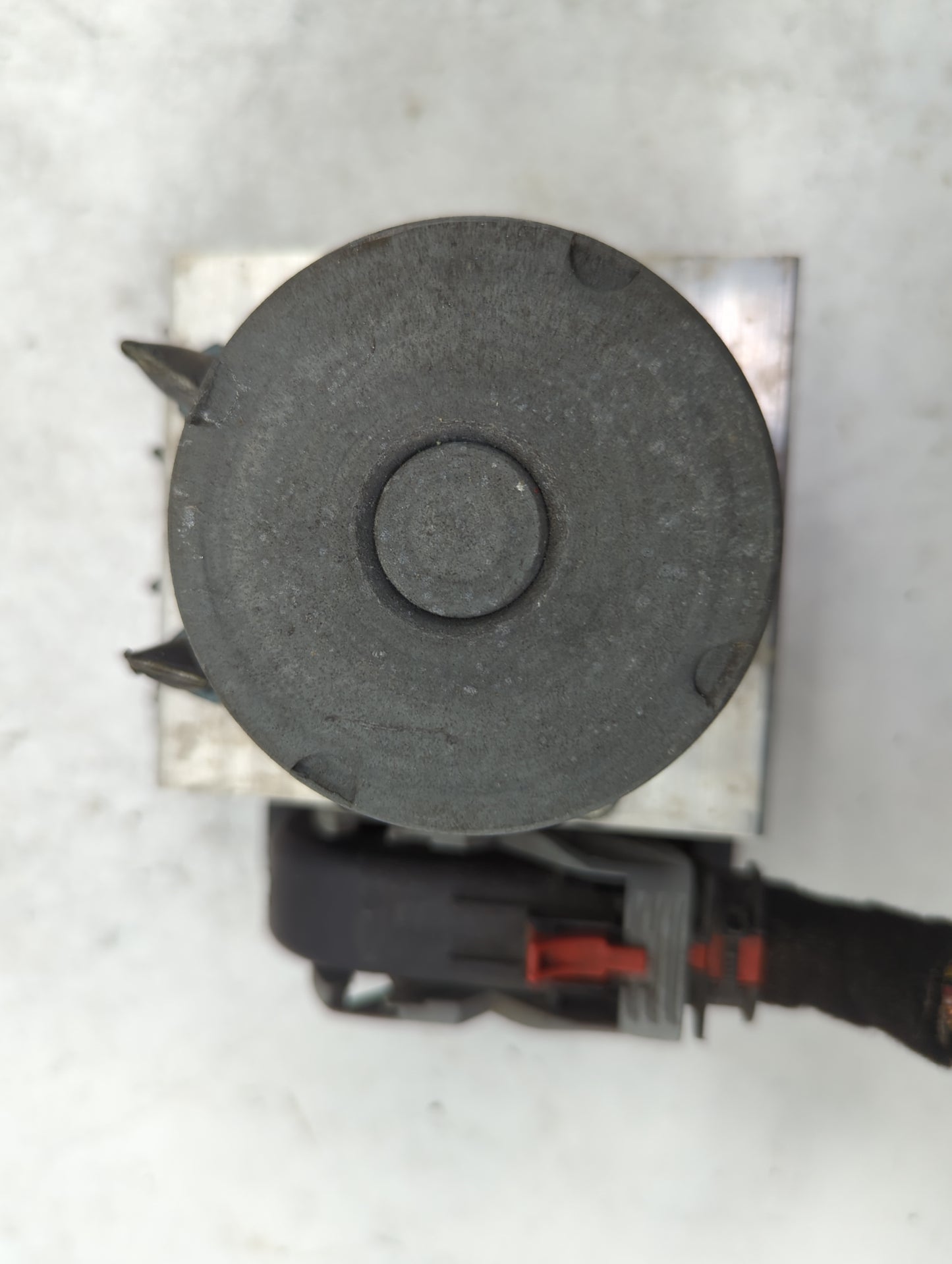 2015-2018 Audi A7 ABS Pump Control Module Replacement P/N:4G0907379S 0265956226 Fits Fits 2015 2016 2017 2018 OEM Used Auto 