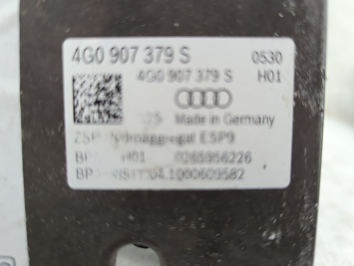 2015-2018 Audi A7 ABS Pump Control Module Replacement P/N:4G0907379S 0265956226 Fits Fits 2015 2016 2017 2018 OEM Used Auto 