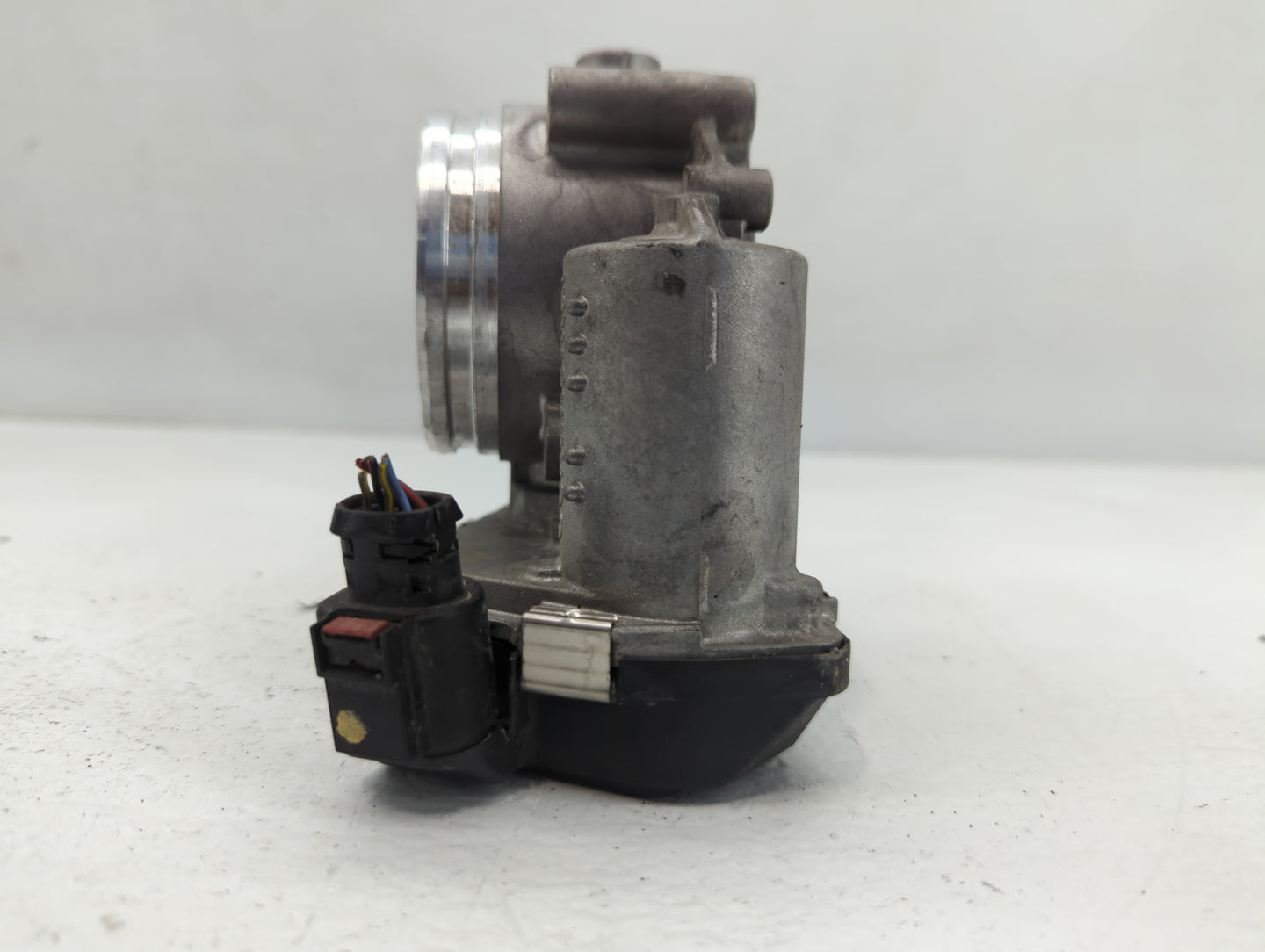 2012-2018 Audi A7 Throttle Body P/N:06E 133 062 H Fits Fits 2008 2009 2010 2011 2012 2013 2014 2015 2016 2017 2018 2019 OEM 