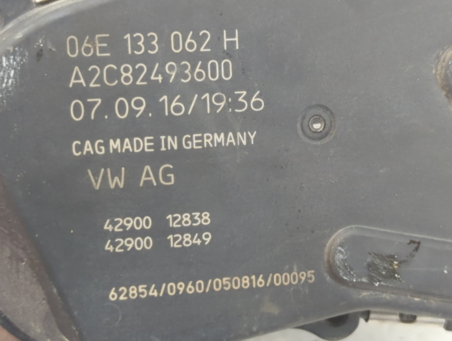 2012-2018 Audi A7 Throttle Body P/N:06E 133 062 H Fits Fits 2008 2009 2010 2011 2012 2013 2014 2015 2016 2017 2018 2019 OEM 