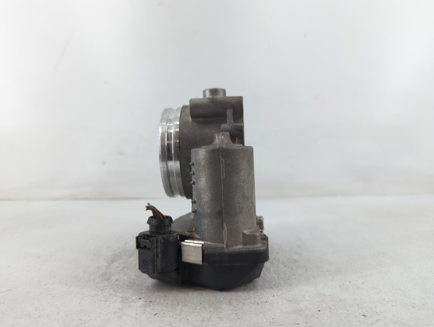 2012-2018 Audi A7 Throttle Body P/N:A2C82493600 06E 133 062 H Fits OEM Used Auto Parts - Oemusedautoparts1.com