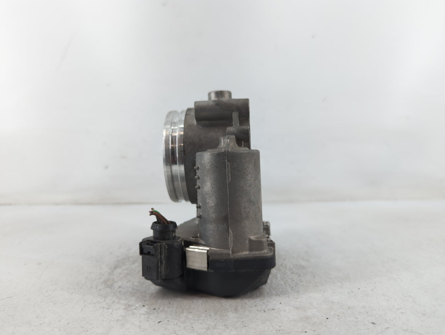 2012-2018 Audi A7 Throttle Body P/N:A2C82493600 06E 133 062 H Fits OEM Used Auto Parts - Oemusedautoparts1.com