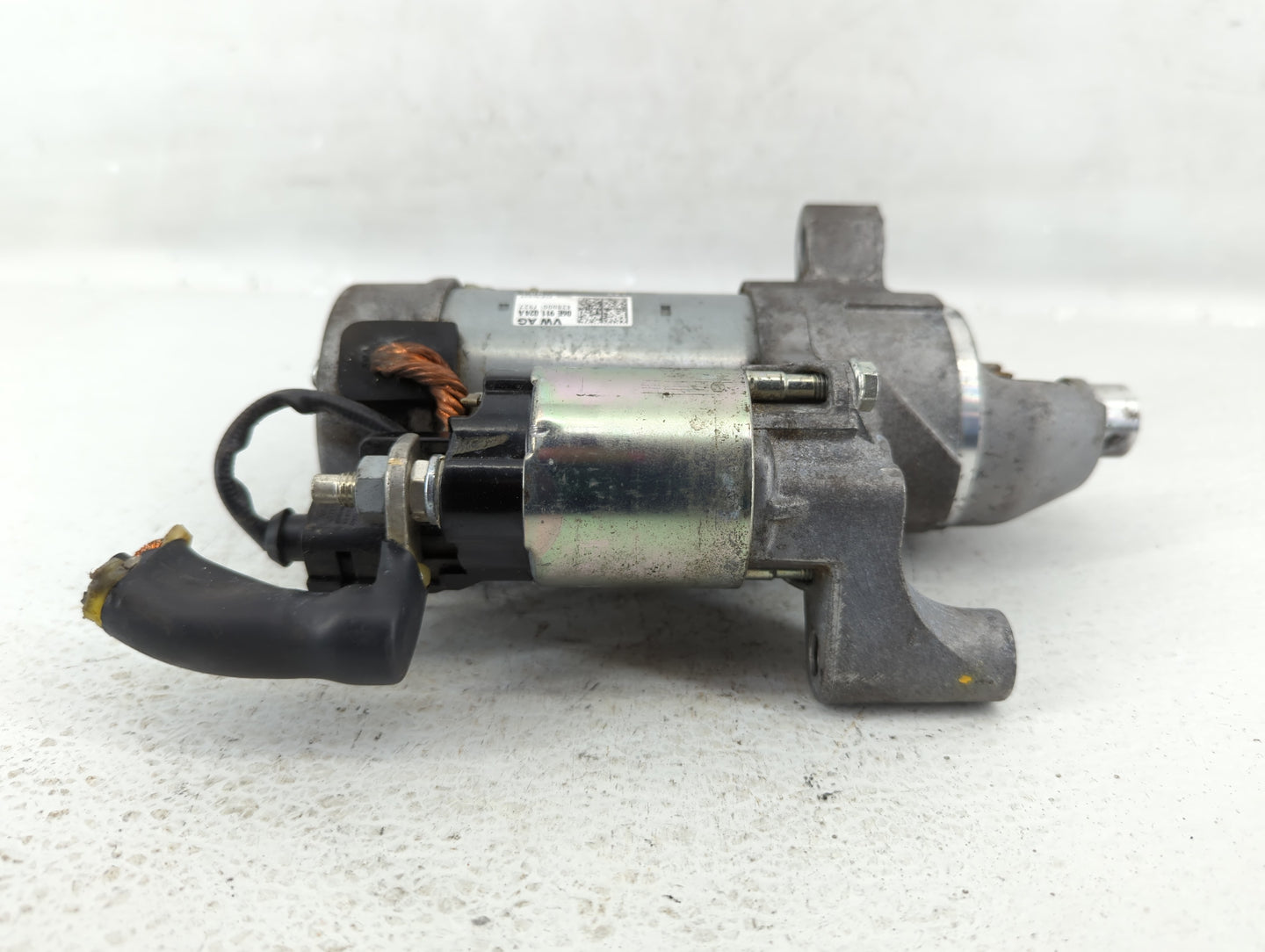 2014-2018 Audi A8 Car Starter Motor Solenoid OEM P/N:4280000-7927 06E 911 024 A Fits Fits 2014 2015 2016 2017 2018 OEM Used 