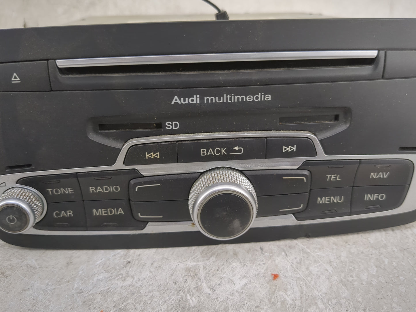 2015-2018 Audi Q3 Radio Control Panel - Oemusedautoparts1.com