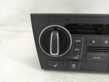 2017-2018 Audi Q3 Climate Control Module Temperature AC/Heater Replacement P/N:8U0820043H A2C11656000 Fits Fits 2017 2018 OEM Used Auto Parts