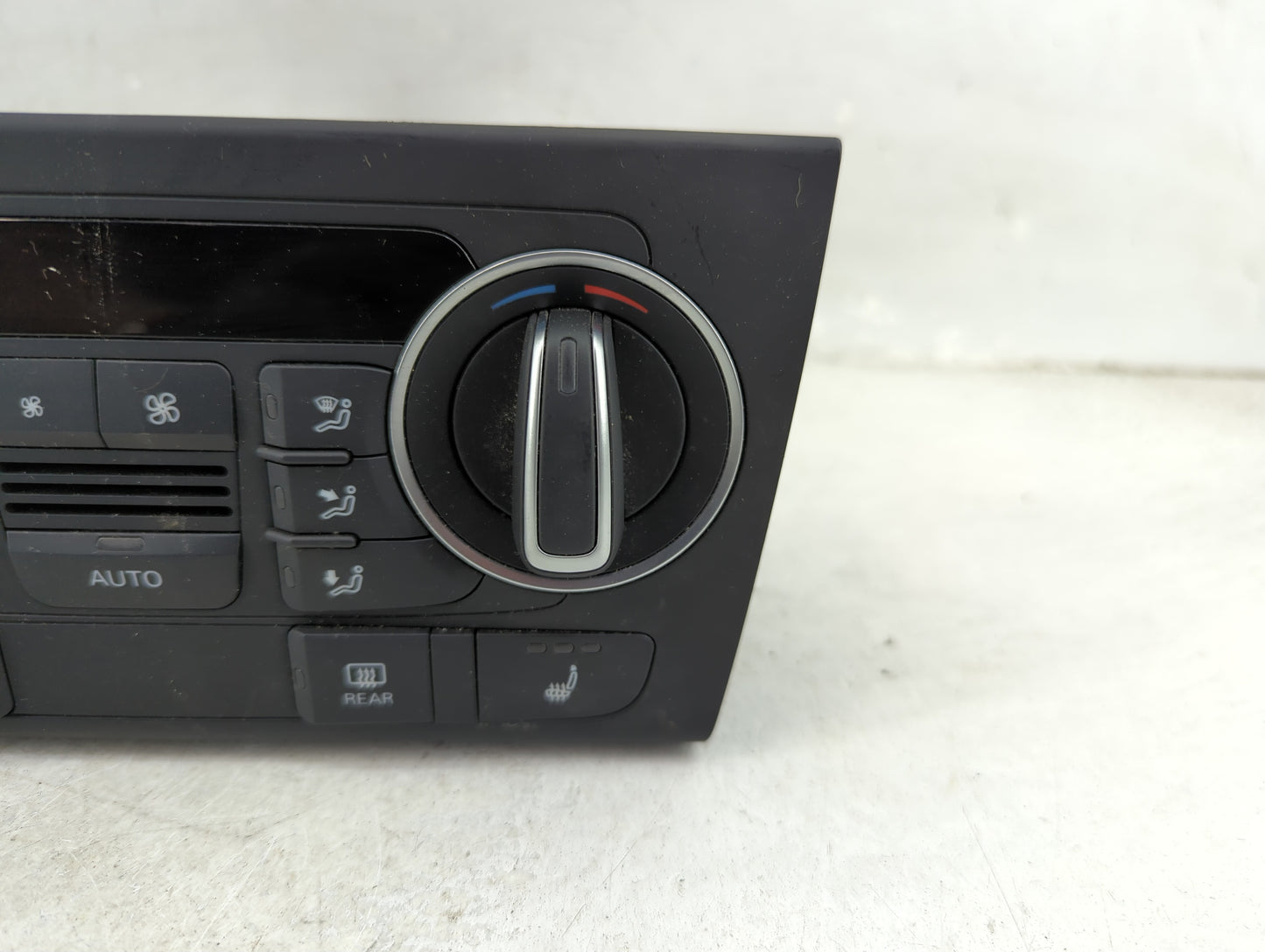 2017-2018 Audi Q3 Climate Control Module Temperature AC/Heater Replacement P/N:8U0820043H A2C11656000 Fits Fits 2017 2018 OE