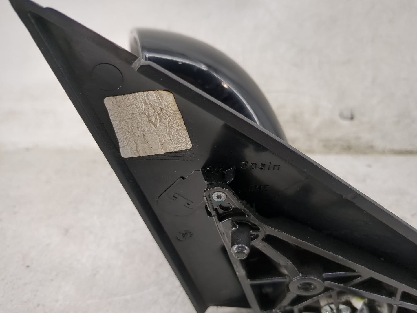 2015-2018 Audi Q3 Driver Side View Mirror - Left Door Mirror OEM Used - Oemusedautoparts1.com