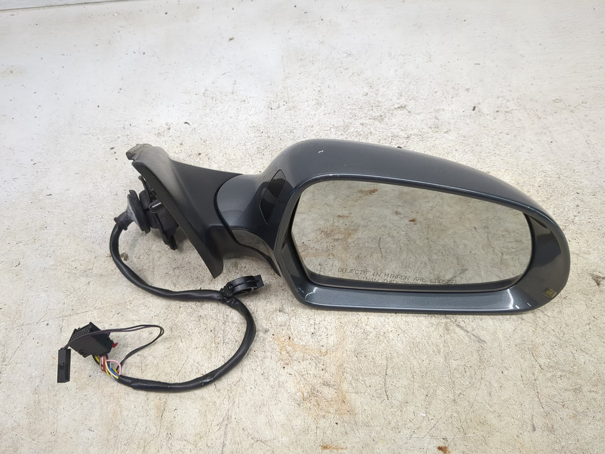 2015-2018 Audi Q3 Passenger Side View Mirror - Right Door Mirror OEM Used - Oemusedautoparts1.com