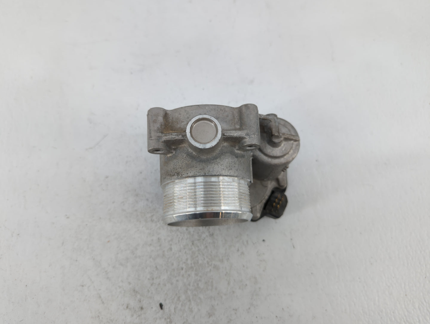 2015-2018 Audi Q3 Throttle Body P/N:06F 133 062 G 06F 133 062 Q Fits OEM Used Auto Parts - Oemusedautoparts1.com