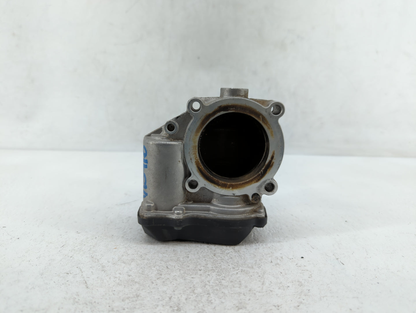 2015-2018 Audi Q3 Throttle Body P/N:06F 133 062 G 06F 133 062 Q Fits OEM Used Auto Parts - Oemusedautoparts1.com