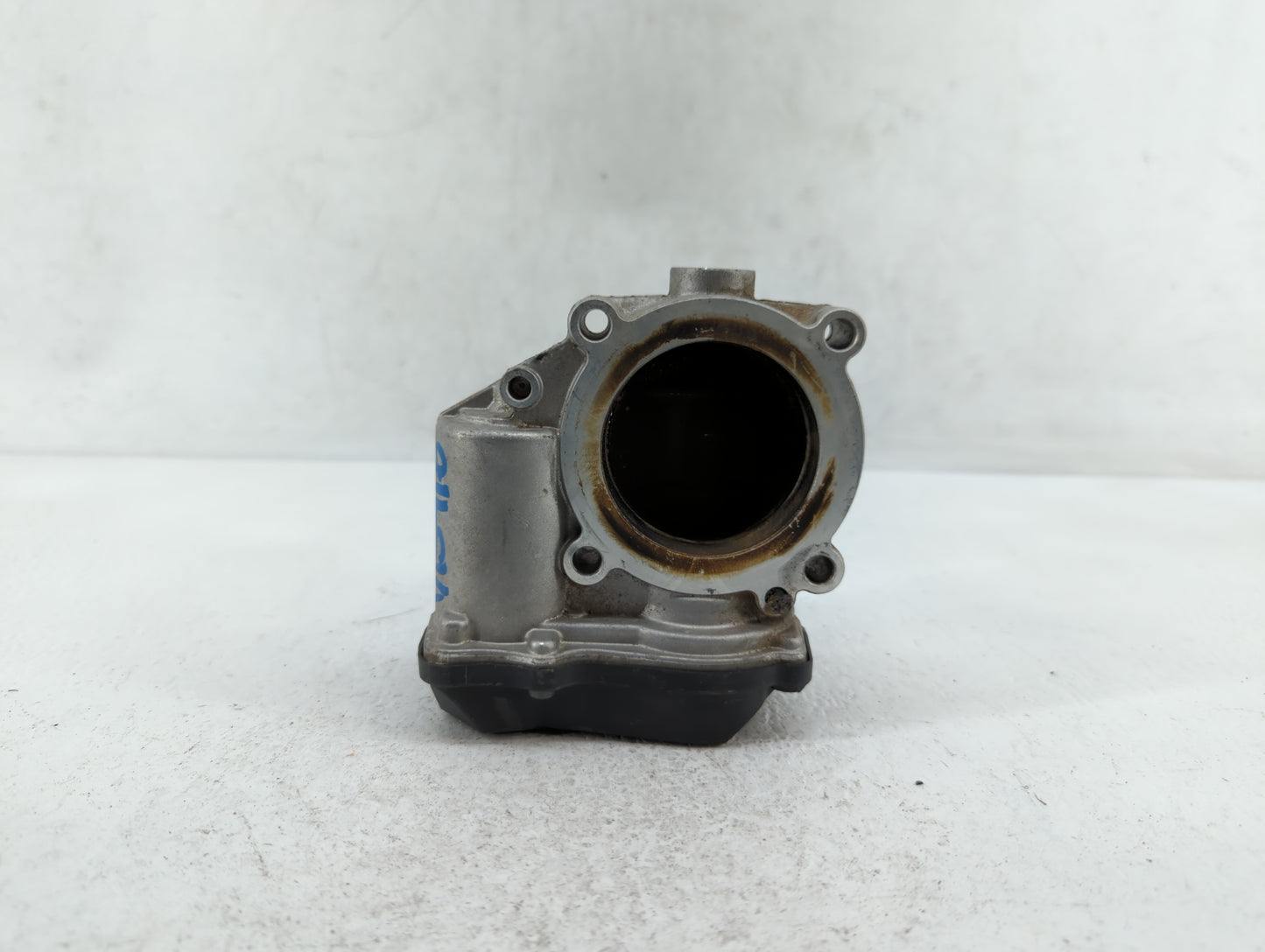 2015-2018 Audi Q3 Throttle Body P/N:06F 133 062 G 06F 133 062 Q Fits OEM Used Auto Parts - Oemusedautoparts1.com
