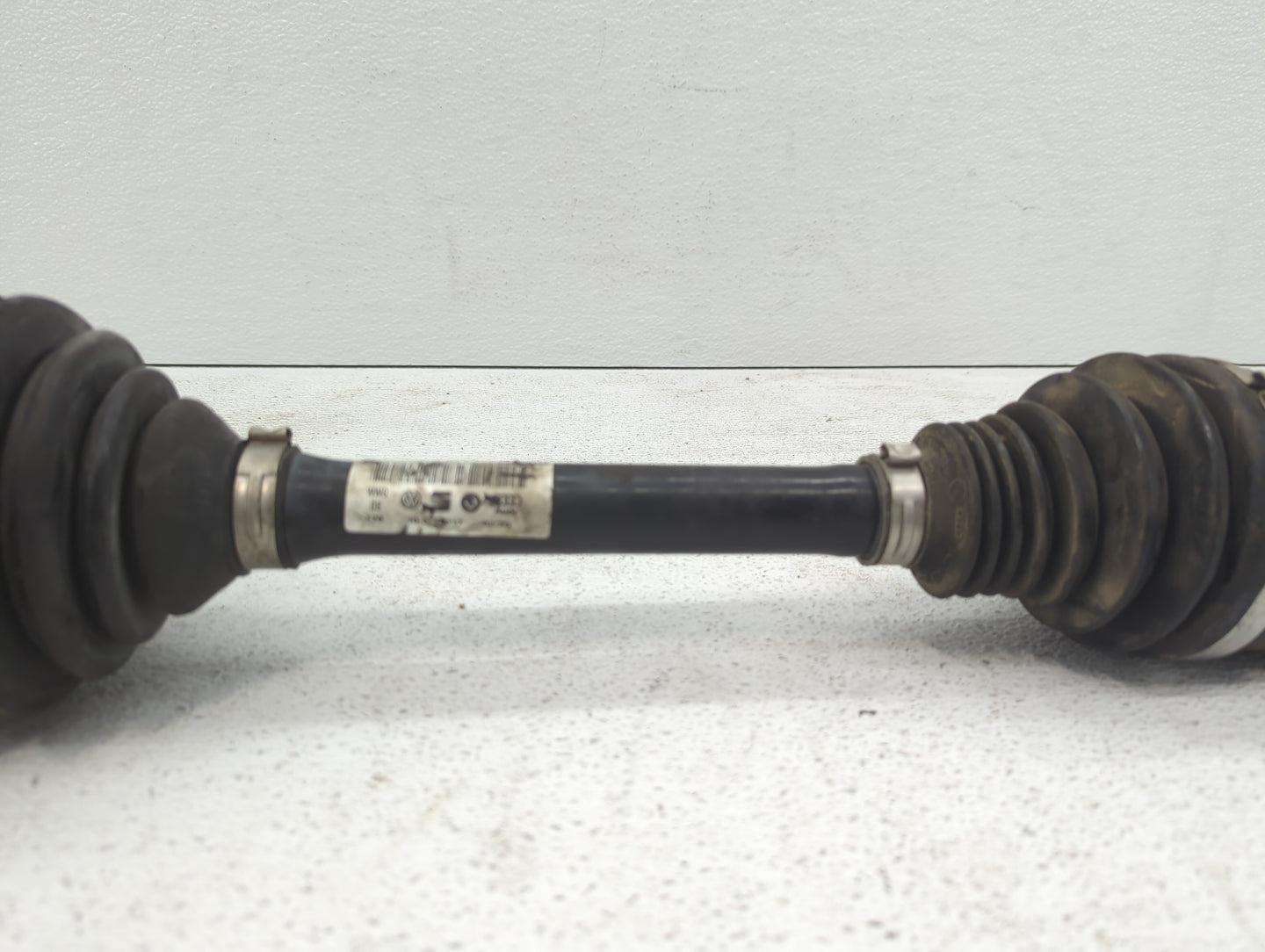 Audi Q3 Axle Shaft Front Driver Cv C/v - Oemusedautoparts1.com