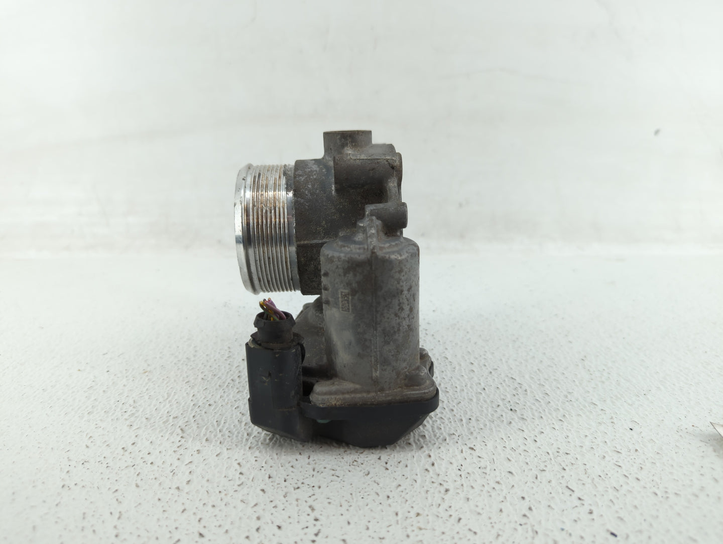2015-2018 Audi Q3 Throttle Body P/N:06F 133 062 T 06F 133 062 Q Fits OEM Used Auto Parts - Oemusedautoparts1.com