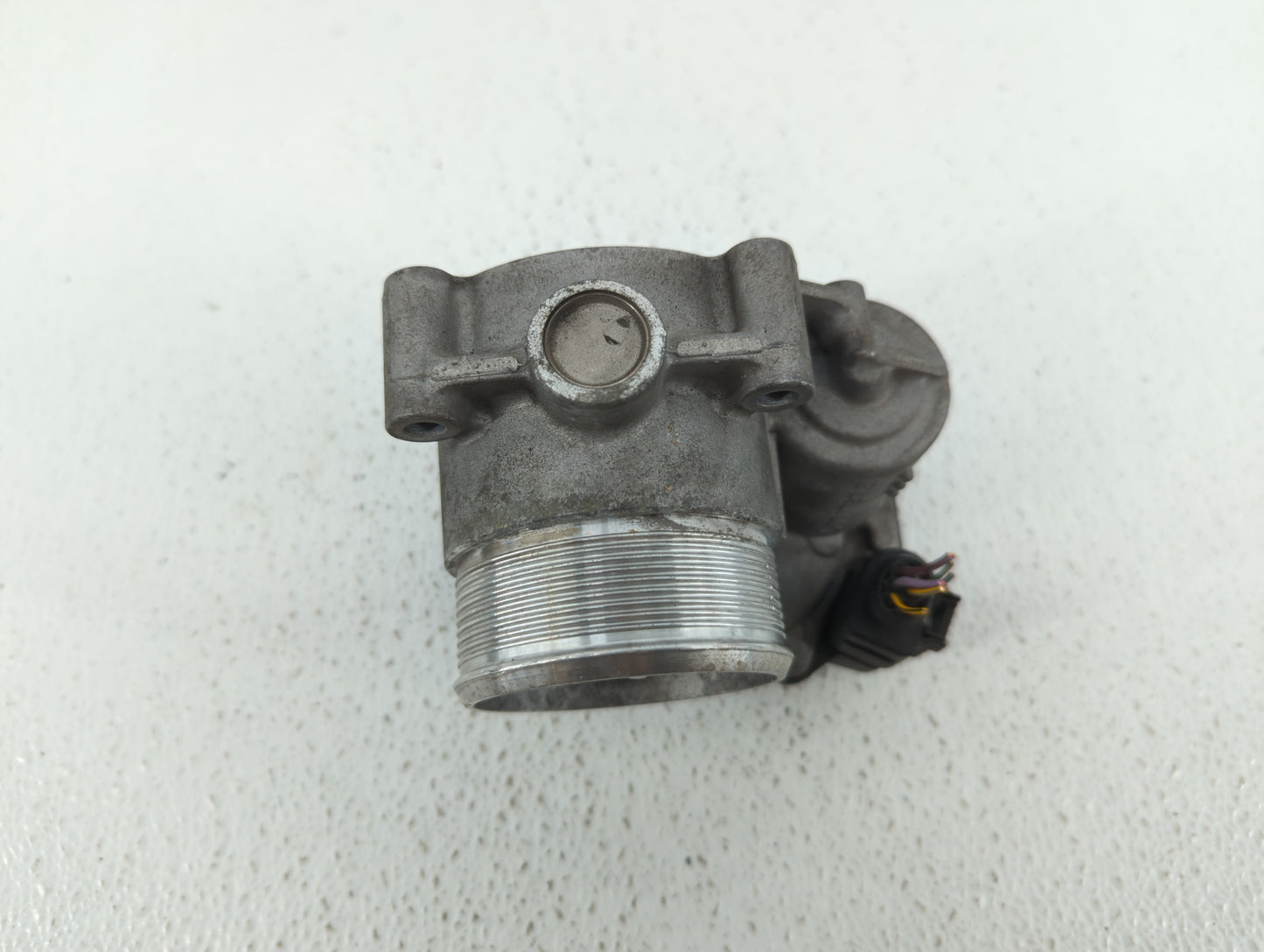 2015-2018 Audi Q3 Throttle Body P/N:06F 133 062 T 06F 133 062 Q Fits OEM Used Auto Parts - Oemusedautoparts1.com