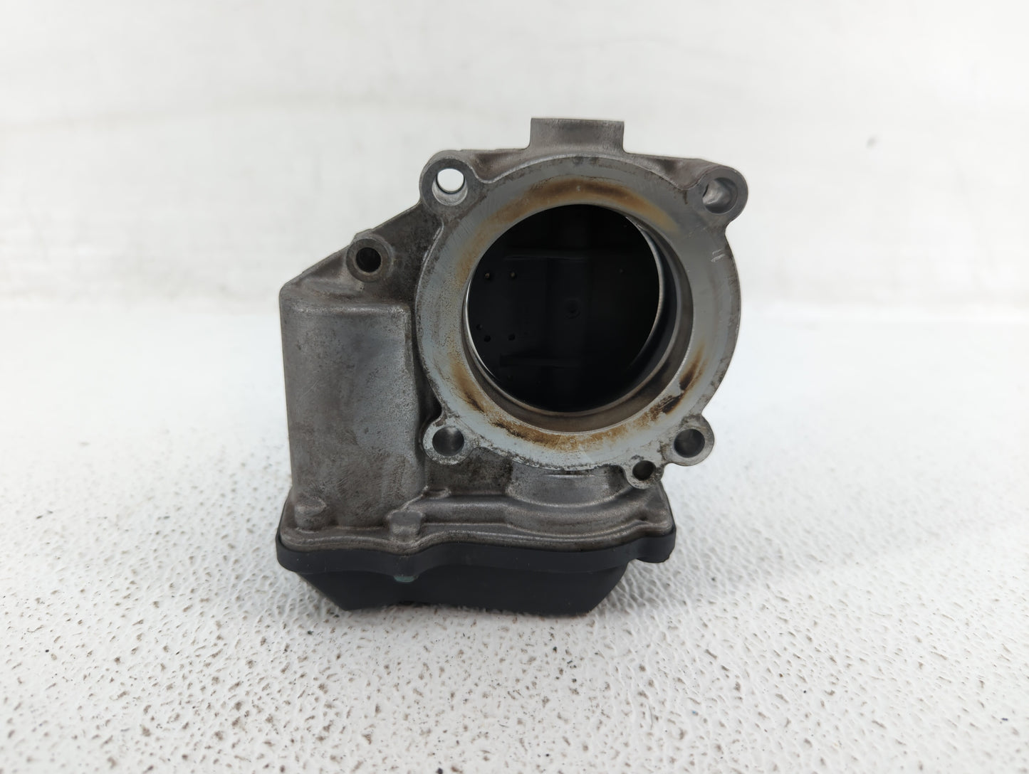 2015-2018 Audi Q3 Throttle Body P/N:06F 133 062 T 06F 133 062 Q Fits OEM Used Auto Parts - Oemusedautoparts1.com