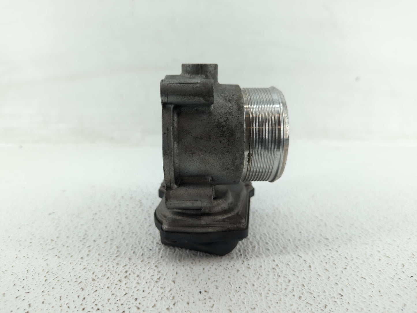 2015-2018 Audi Q3 Throttle Body P/N:06F 133 062 T 06F 133 062 Q Fits OEM Used Auto Parts - Oemusedautoparts1.com