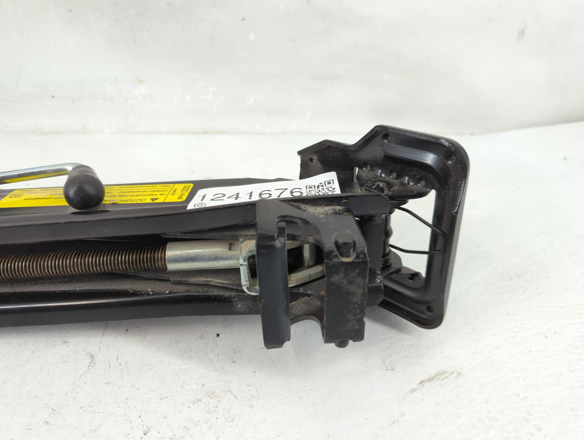 2017 Audi Q5 Spare Scissor Car Jack 1241676 - Oemusedautoparts1.com