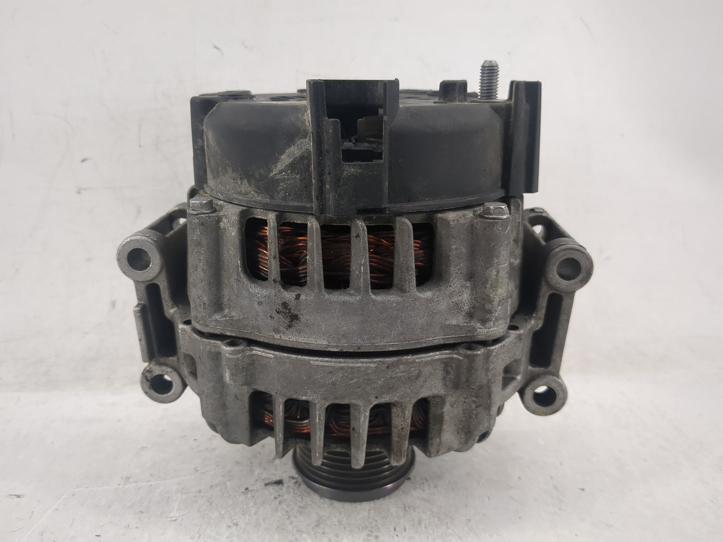 2013-2017 Audi Q5 Alternator Replacement Generator Charging Assembly Engine OEM P/N:2614129G 06H 903 017 K Fits OEM Used Aut