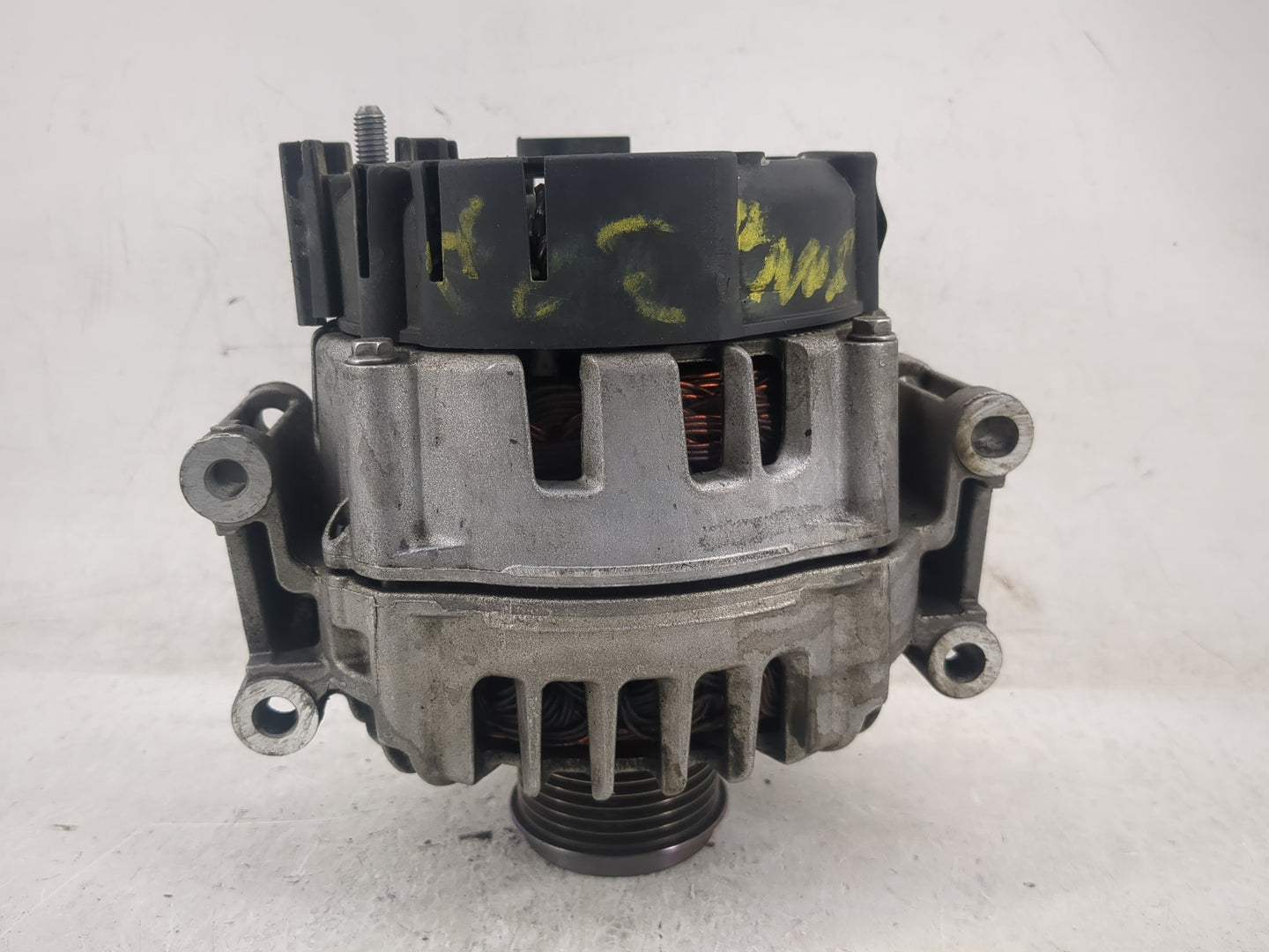 2013-2017 Audi Q5 Alternator Replacement Generator Charging Assembly Engine OEM P/N:2614129G 06H 903 017 K Fits OEM Used Aut