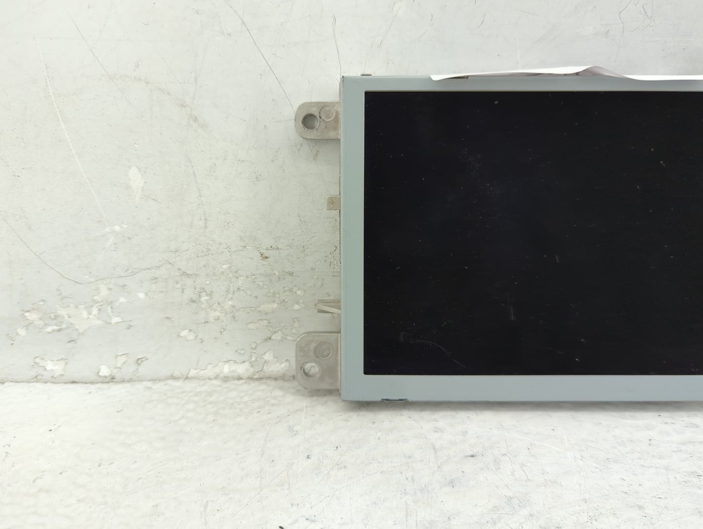 2013-2017 Audi Q5 Information Display Screen - Oemusedautoparts1.com