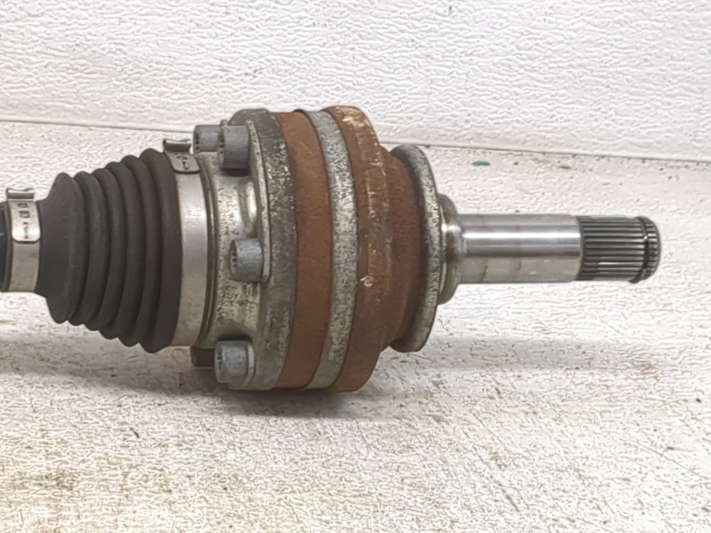 2013-2017 Audi Q5 Axle Shaft Rear Passenger Cv C/v - Oemusedautoparts1.com