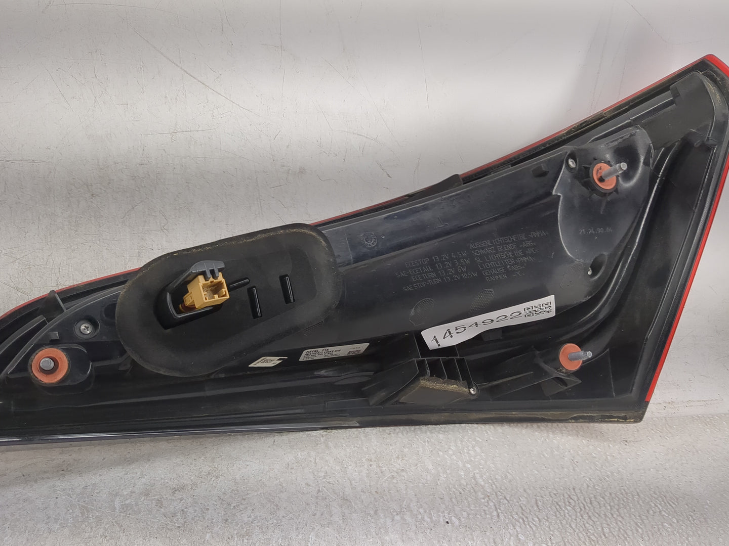 2013-2017 Audi Q5 Tail Light Assembly Driver Left OEM P/N:8R0 945 093 D Fits Fits 2013 2014 2015 2016 2017 OEM Used Auto Par