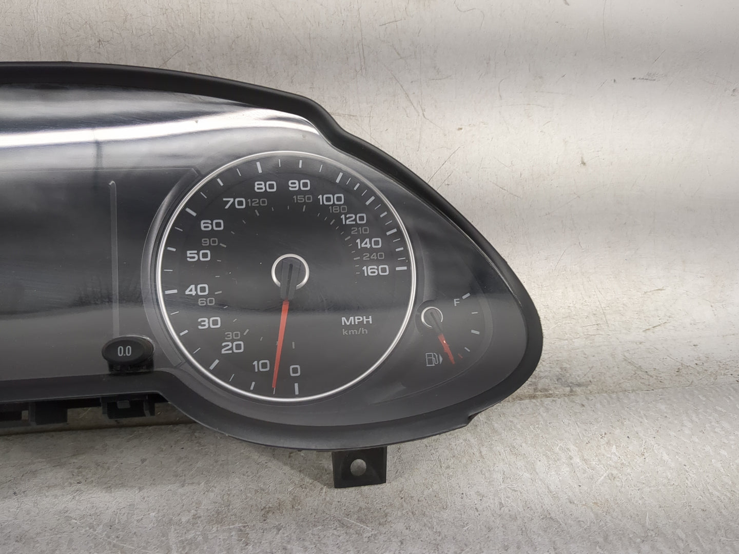 2013-2017 Audi Q5 Instrument Cluster Speedometer Gauges P/N:8R0 920 981 N Miles: Fits Fits 2013 2014 2015 2016 2017 OEM Used